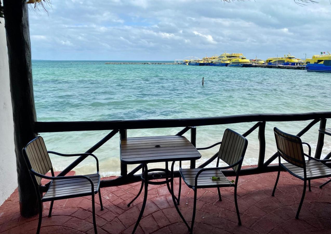 Casa Caribe Канкун Екстериор снимка View of the beach from the hotel