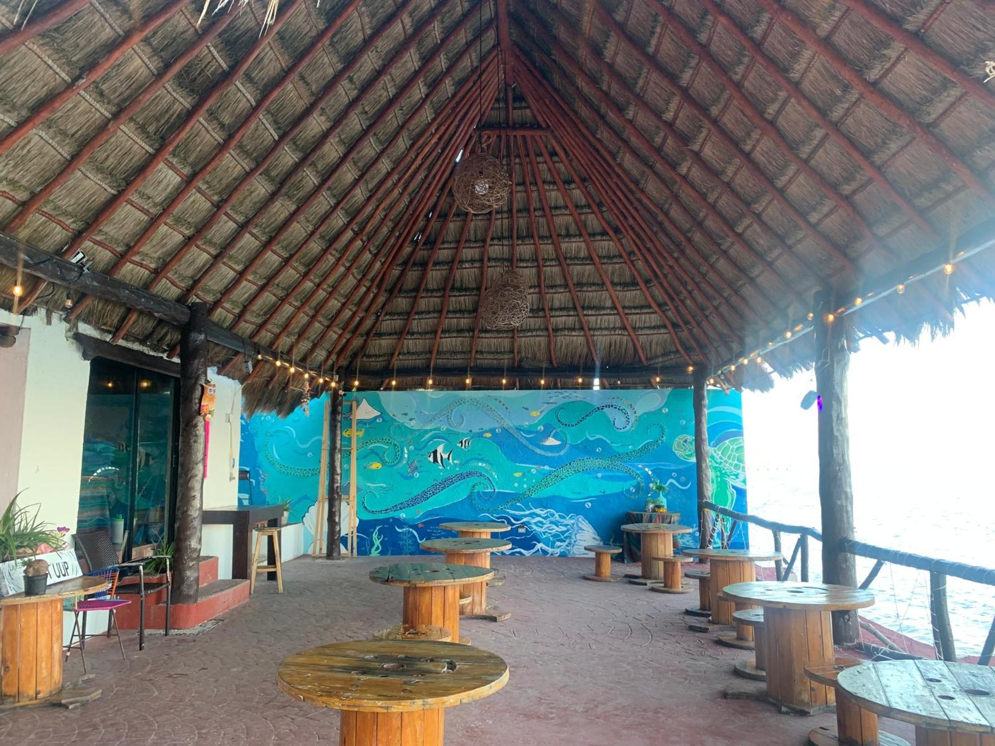 Casa Caribe Канкун Екстериор снимка The interior of the restaurant