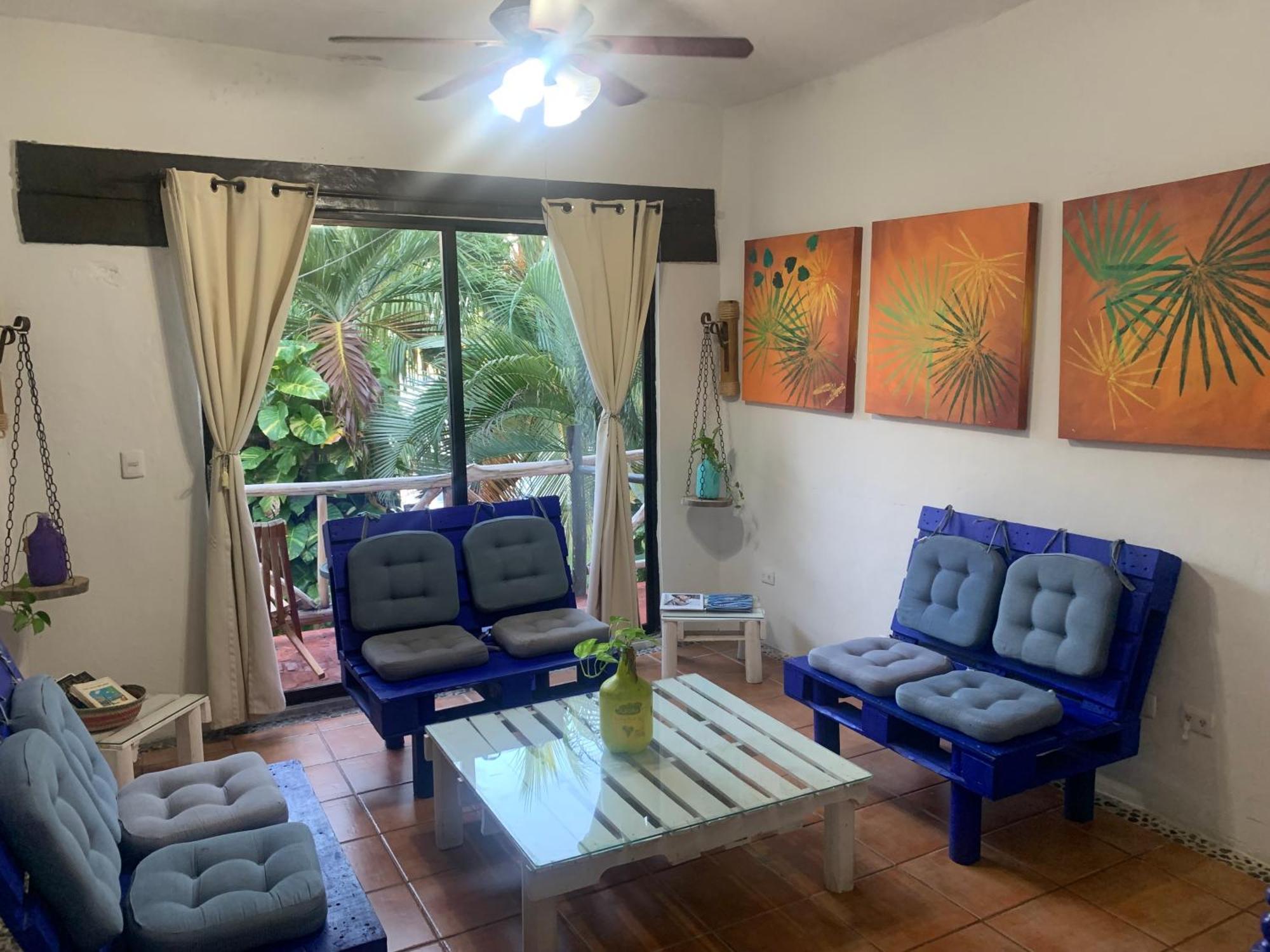 Casa Caribe Канкун Екстериор снимка Living room with a view of the ocean