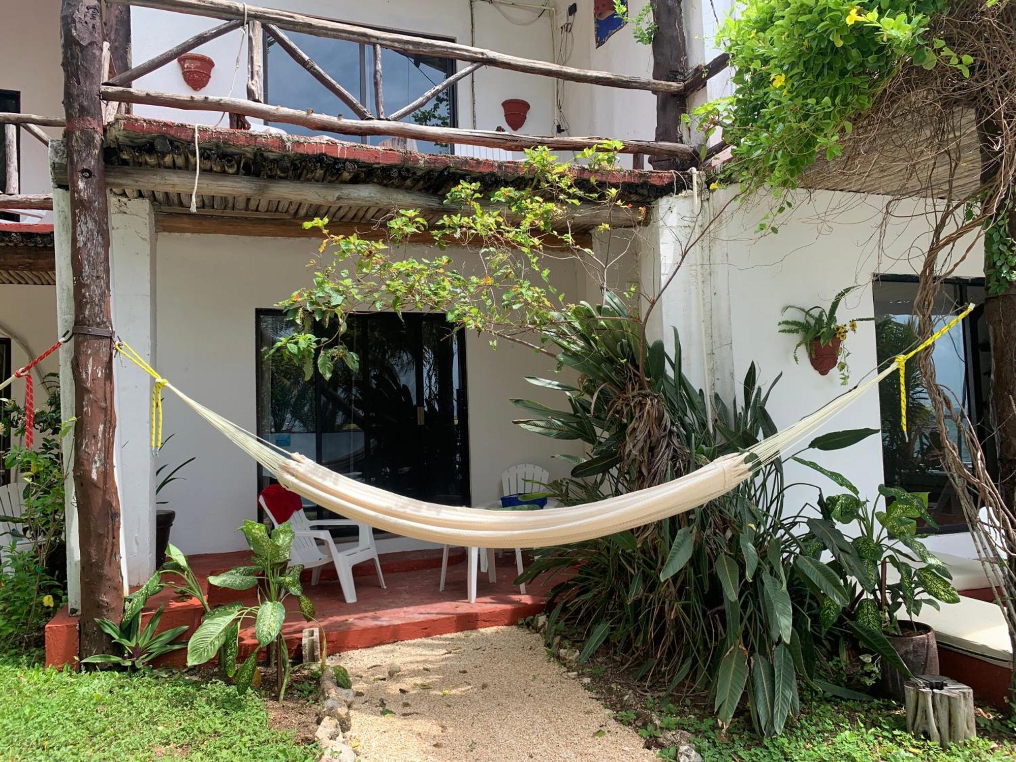 Casa Caribe Канкун Екстериор снимка Hammock in Tulum, Mexico