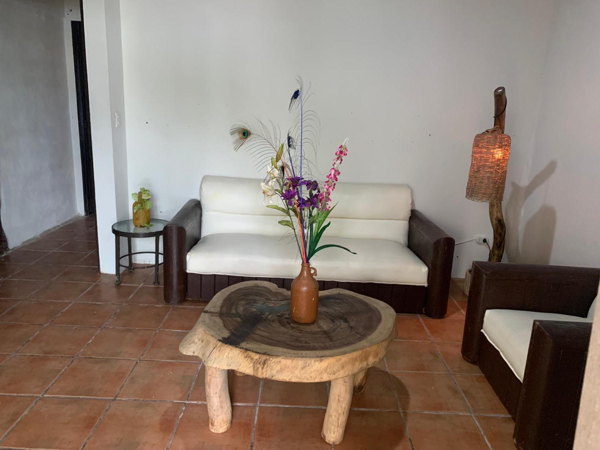 Casa Caribe Канкун Екстериор снимка A living room in a typical house in the community
